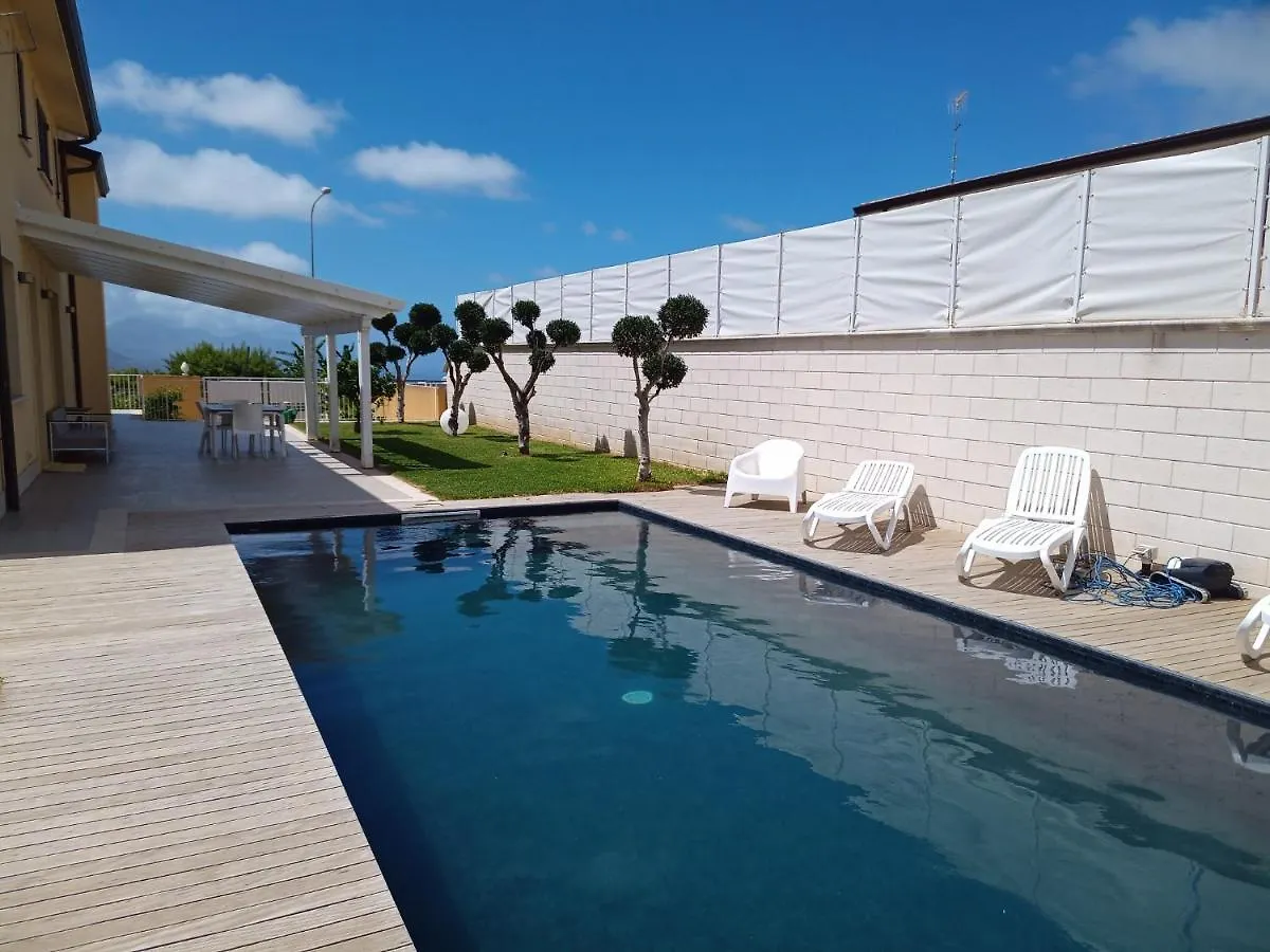 Villa Uluvud With Pool Gym Sauna 알카모 이탈리아